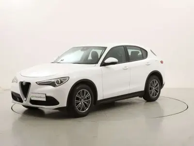 Usata Alfa Romeo Stelvio Business 160 CV (117 kW) 2022 Bianco SUV