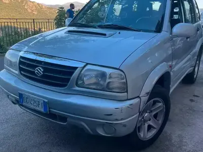 Usata Suzuki Grand Vitara 2002 Berlina