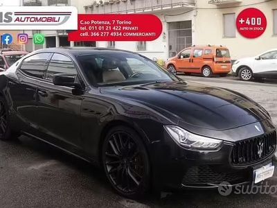 Begagnad Maserati Ghibli 275 HK (202 kW) 2014 Svart Sedan