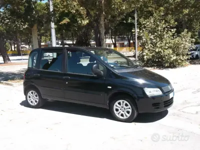 Usata Fiat Multipla 103 CV (75 kW) 2010 Nero Monovolume