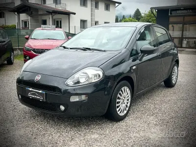 Occasion Fiat Punto 95 ch (69 kW) 2018 Noir Citadine