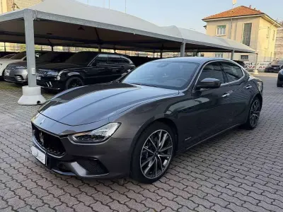 Usata Maserati GranSport 330 CV (242 kW) 2022 Grigio Berlina