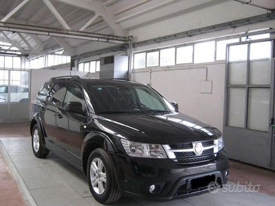 Usata Fiat Freemont Lounge 140 CV (102 kW) 2014 Nero SUV