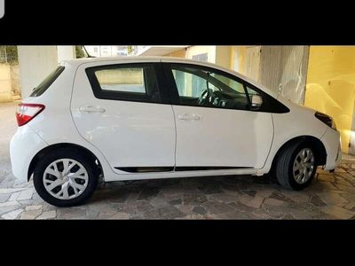 usata Toyota Yaris 5p 1.0 Cool my18