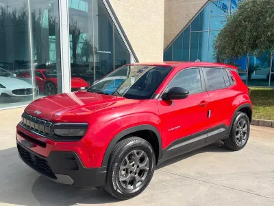 Nuova Jeep Avenger Longitude 100 CV (73 kW) 2026 Rosso SUV