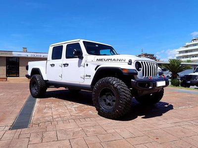 Usata Jeep Gladiator Overland 264 CV (194 kW) 2022 Bianco Pick-up