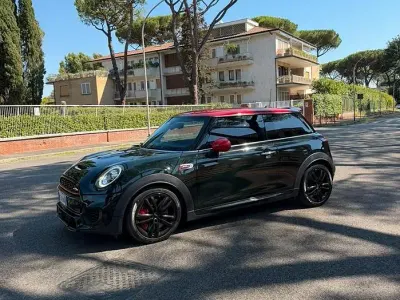 Usata Mini John Cooper Works 231 CV (169 kW) 2018 Verde Utilitaria