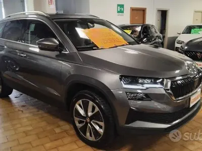 Usata Skoda Karoq Special 150 CV (110 kW) 2024 Grigio graphene / metallizzato SUV