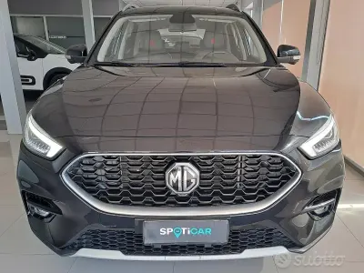 Usata MG ZS Luxury 106 CV (77 kW) 2024 Nero SUV