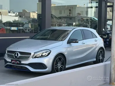 Usata Mercedes A180 Premium 116 CV (85 kW) 2016 Grigio Utilitaria