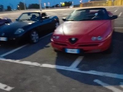 Usata Alfa Romeo Spider 128 CV (94 kW) 1997 Rosso Cabrio