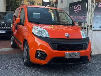 Usata Fiat Qubo Trekking 95 CV (69 kW) 2019 Arancione Monovolume