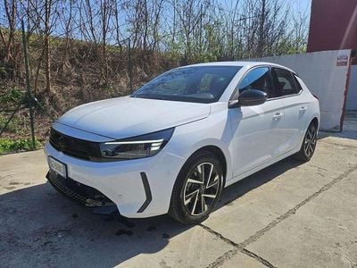 Usata Opel Corsa 101 CV (74 kW) 2025 Bianco Utilitaria