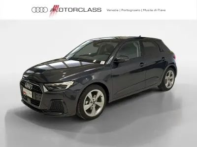 Usata Audi A1 Sportback Advanced 116 CV (85 kW) 2025 Grigio manhattan metallizzato Utilitaria