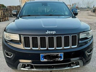 Usata Jeep Grand Cherokee Overland 250 CV (183 kW) 2015 Nero SUV