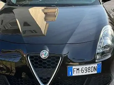 Usata Alfa Romeo Giulietta 120 CV (88 kW) 2017 Nero Utilitaria