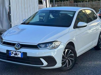 Usata VW Polo Comfortline 95 CV (69 kW) 2023 Bianco Utilitaria