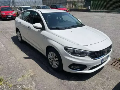 Usata Fiat Tipo Opening Edition 95 CV (69 kW) 2016 Bianco Berlina