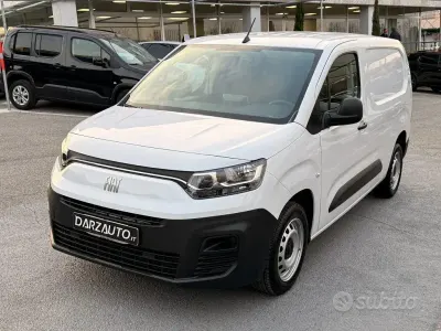 Nuova Fiat Doblò 131 CV (96 kW) 2026 Bianco pastello Monovolume