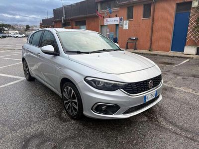 Usata Fiat Tipo Lounge 120 CV (88 kW) 2019 Grigio Berlina