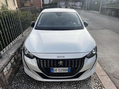 Usata Peugeot 208 Allure 75 CV (55 kW) 2022 Utilitaria