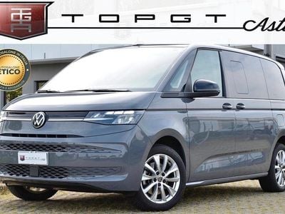Usata VW Multivan Life 150 CV (110 kW) 2023 Grigio Furgone