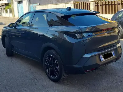 Usata Peugeot 3008 Allure 136 CV (100 kW) 2025 Grigio SUV