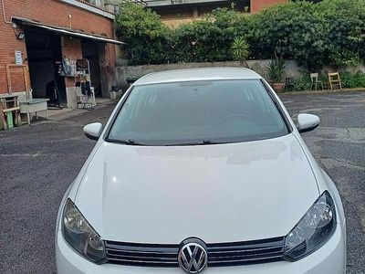 Usata VW Golf VI Comfortline 105 CV (77 kW) 2009 Bianco Utilitaria