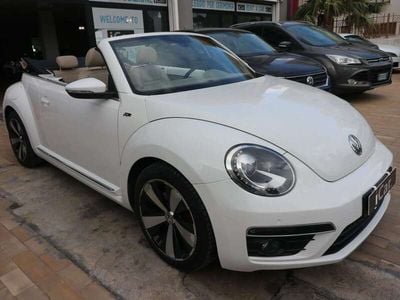 Usata VW Beetle Cabriolet Sport 200 CV (147 kW) 2013 Bianco Cabrio