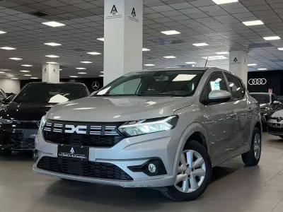Usata Dacia Sandero Expression 101 CV (74 kW) 2023 Bianco Berlina