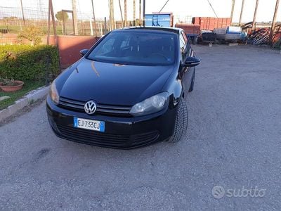 Usata VW Golf VI 105 CV (77 kW) 2011 Nero Utilitaria