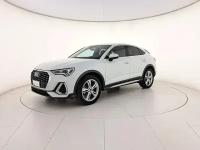 Usata Audi Q3 Sportback S-Line 150 CV (110 kW) 2024 Bianco ghiaccio metallizzato SUV
