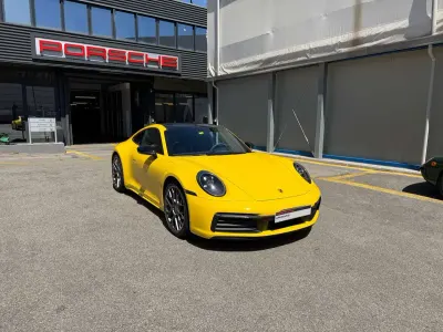 Usata Porsche 992 2019 Giallo racing Coupé