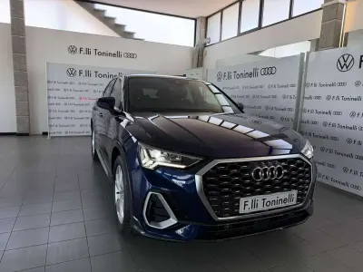 Usata Audi Q3 Sportback S-Line 150 CV (110 kW) 2025 Blu/azzurro SUV