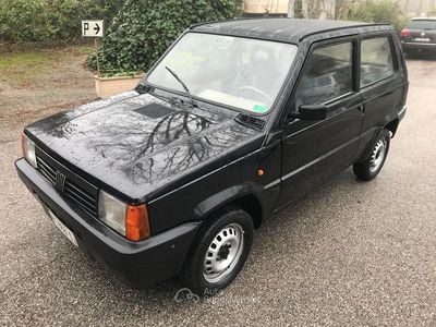Usata Fiat Panda Young 54 CV (39 kW) 1999 Nero Berlina