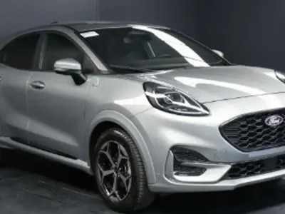 Second-hand Ford Puma ST-Line 125 CP (91 kW) 2025 Argintiu SUV