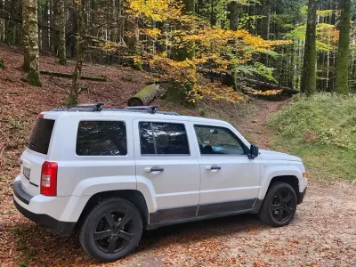 Usata Jeep Patriot 163 CV (119 kW) 2011 Bianco SUV