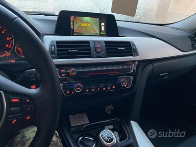 Usata BMW 318 150 CV (110 kW) 2017 Grigio Station wagon