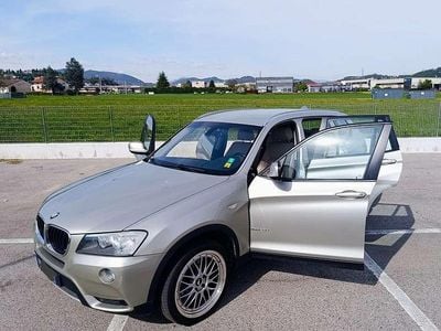 Usata BMW X3 Efficient Dynamics 184 CV (135 kW) 2010 Oro SUV