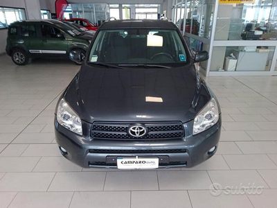 usata Toyota RAV4 2.2 d-4d 136cv