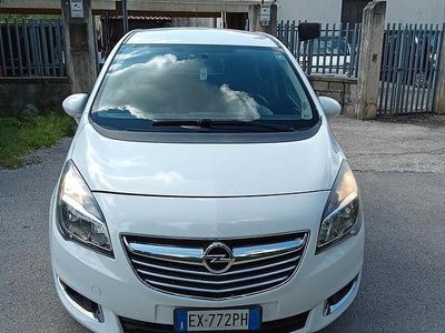 Usata Opel Meriva 120 CV (88 kW) 2014 Bianco Monovolume