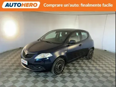 Usata Lancia Ypsilon Silver 71 CV (52 kW) 2020 Blu Utilitaria