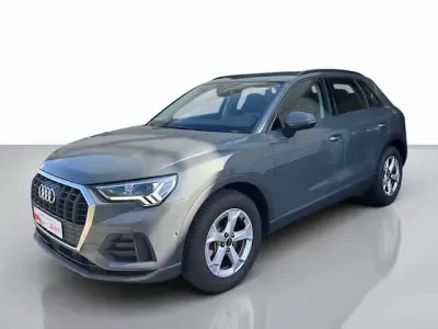 Usata Audi Q3 Business 190 CV (139 kW) 2025 Grigio atomico metallizzato SUV