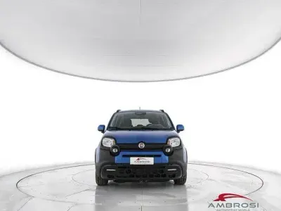 Usata Fiat Panda Cross Cross 70 CV (51 kW) 2025 Blu Utilitaria