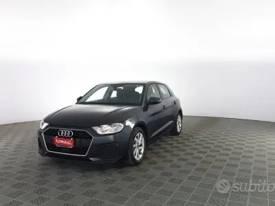 Usata Audi A1 Admired 95 CV (69 kW) 2022 Grigio manhattan SUV