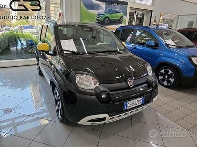 Usata Fiat Panda Cross Cross 70 CV (51 kW) 2025 Nero Utilitaria