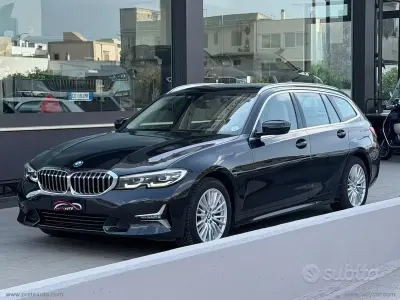 Usata BMW 320 Luxury Line 190 CV (139 kW) 2020 Nero Station wagon