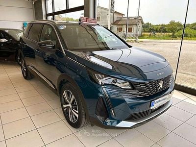 Usata Peugeot 5008 Allure 131 CV (96 kW) 2023 Blu Monovolume
