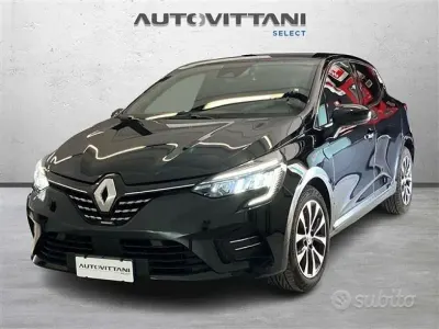 Usata Renault Clio Intens 91 CV (66 kW) 2023 Nero Utilitaria