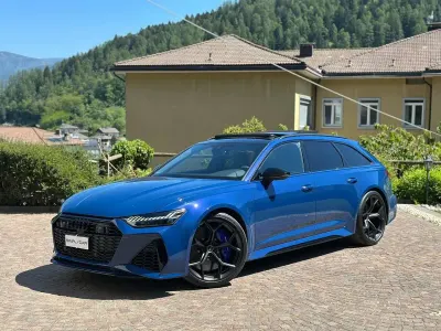 Usata Audi RS6 Performance 630 CV (463 kW) 2024 Blu ascari Station wagon